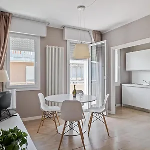  Apartament Myplace Porta San Giovanni Włochy